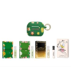 Marc Jacobs AirPod Case Set